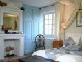 Chambre d'hte en Ile de France: Rose de Meaux peut tre configure au choix avec un grand lit 160x200 ou deux lits jumeaux 80x200.